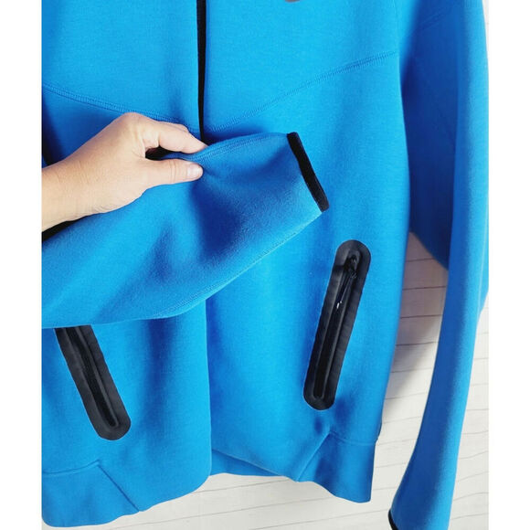 Nike Sportswear Tech Fleece Windrunner Full Zip Hoodie in Photo Blue/Blk, sz Med - Picture 6 of 16